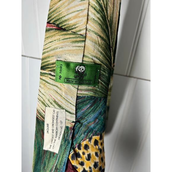 Vintage wwf world wildlife fund jaguar silk tie world wildlife fund - Picture 4 of 5